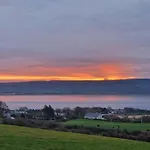 Hillhead\'S Sea View Escape