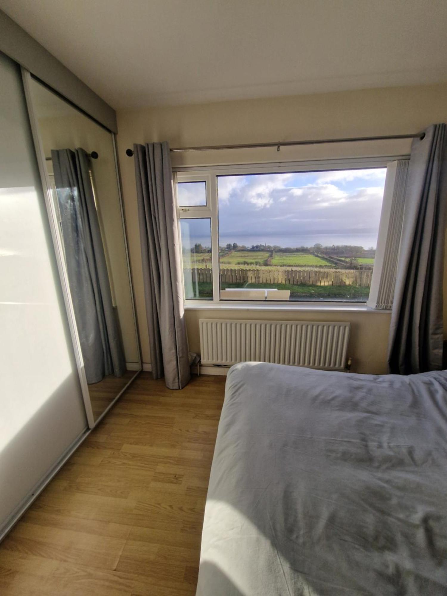 Holiday home Hillhead's Sea View Escape