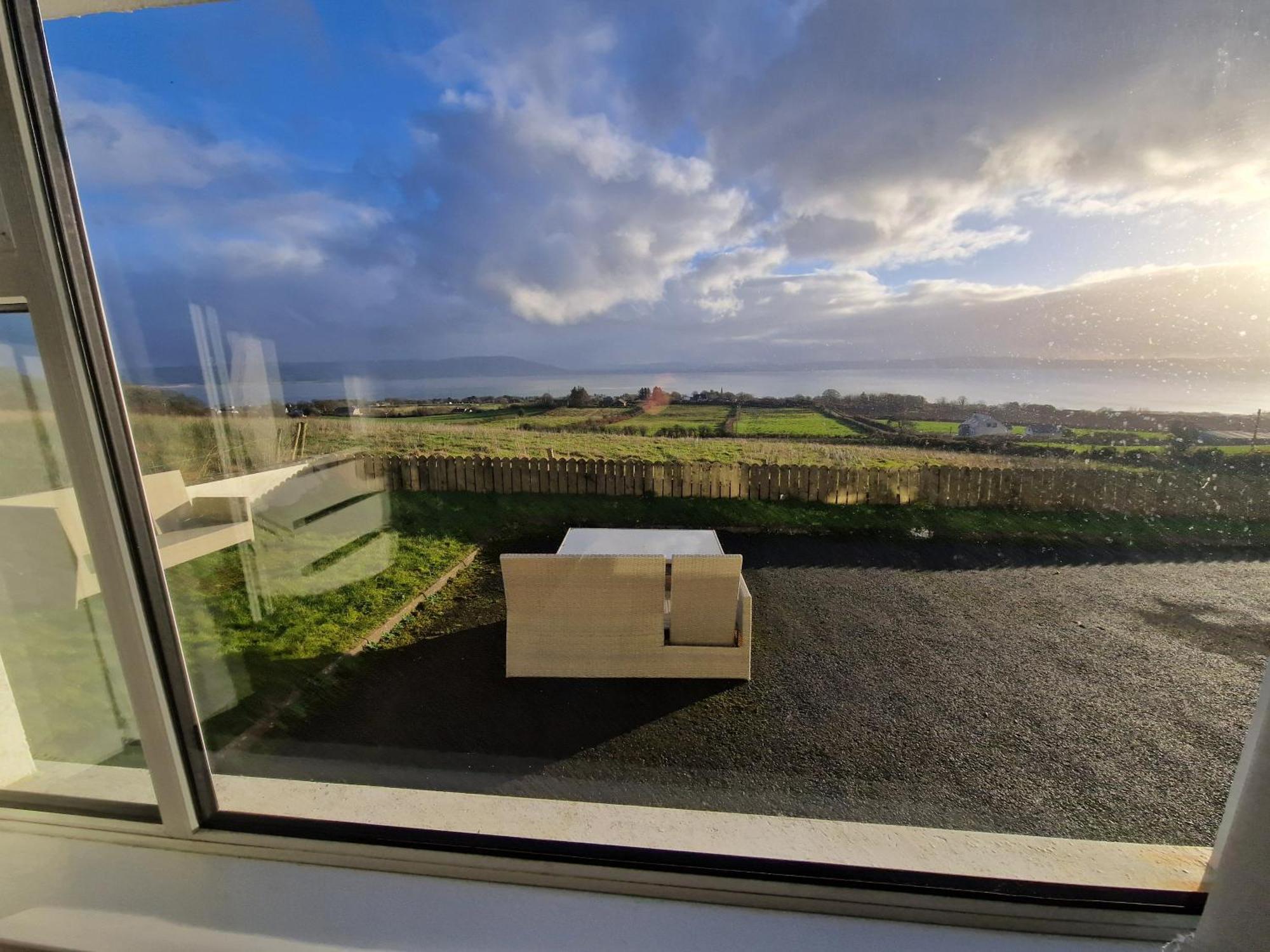 Hillhead's Sea View Escape * Moville